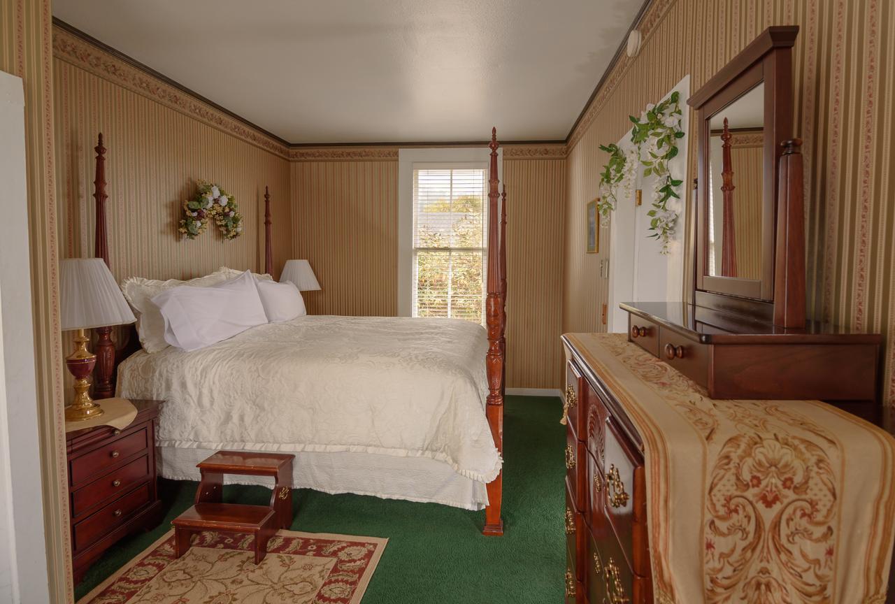 Nicholson House Inn & Spa Mendocino Exterior photo
